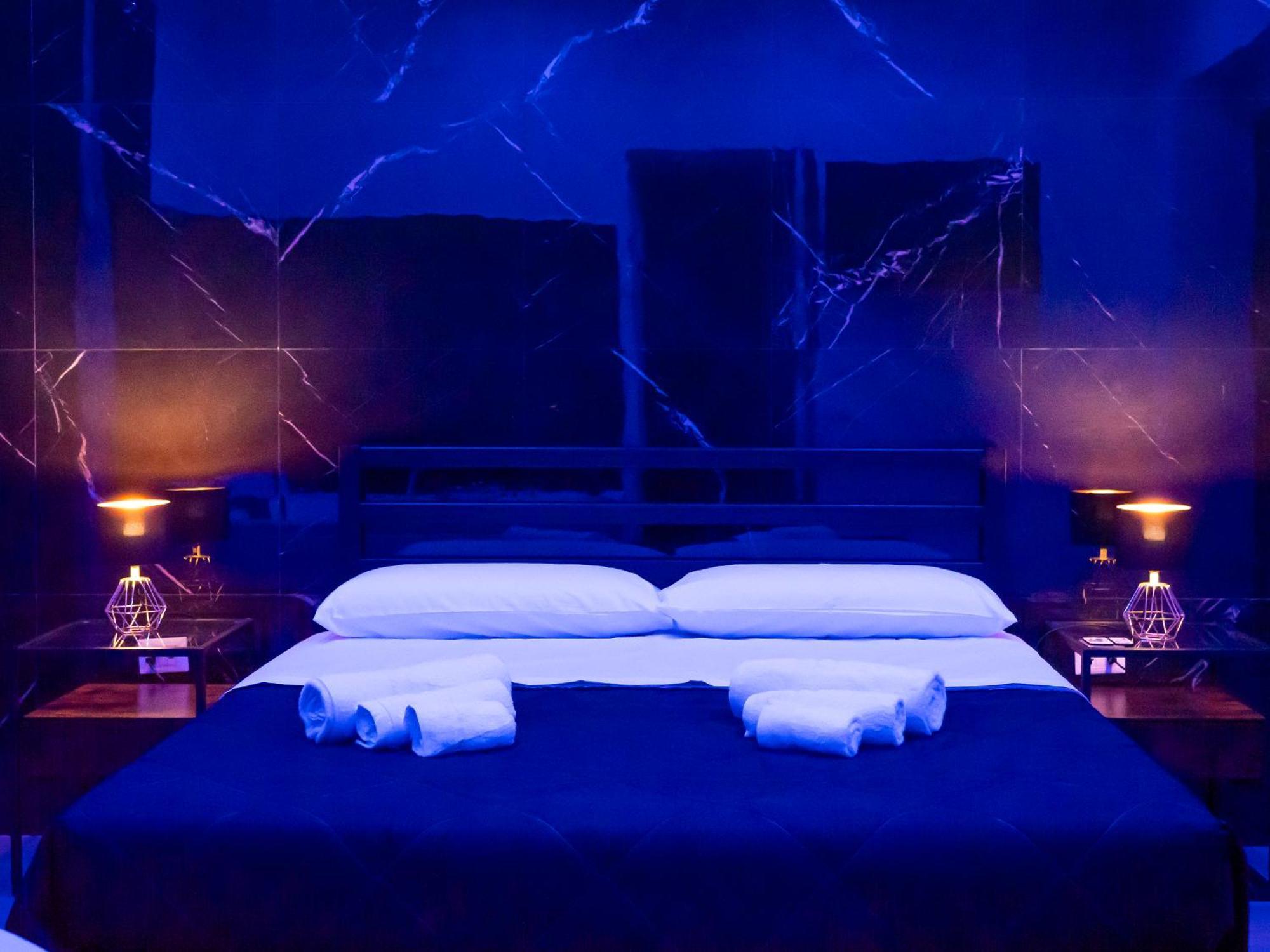 Aliva Suite Lt Палермо Экстерьер фото